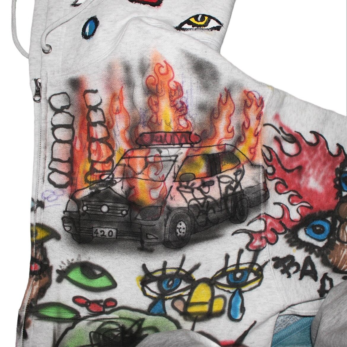 "HILO" graffiti hoodie