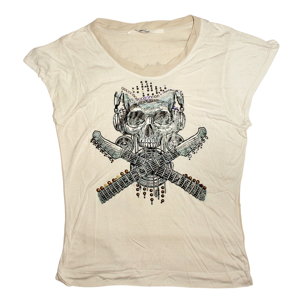 "SKULL" graphic shirt
