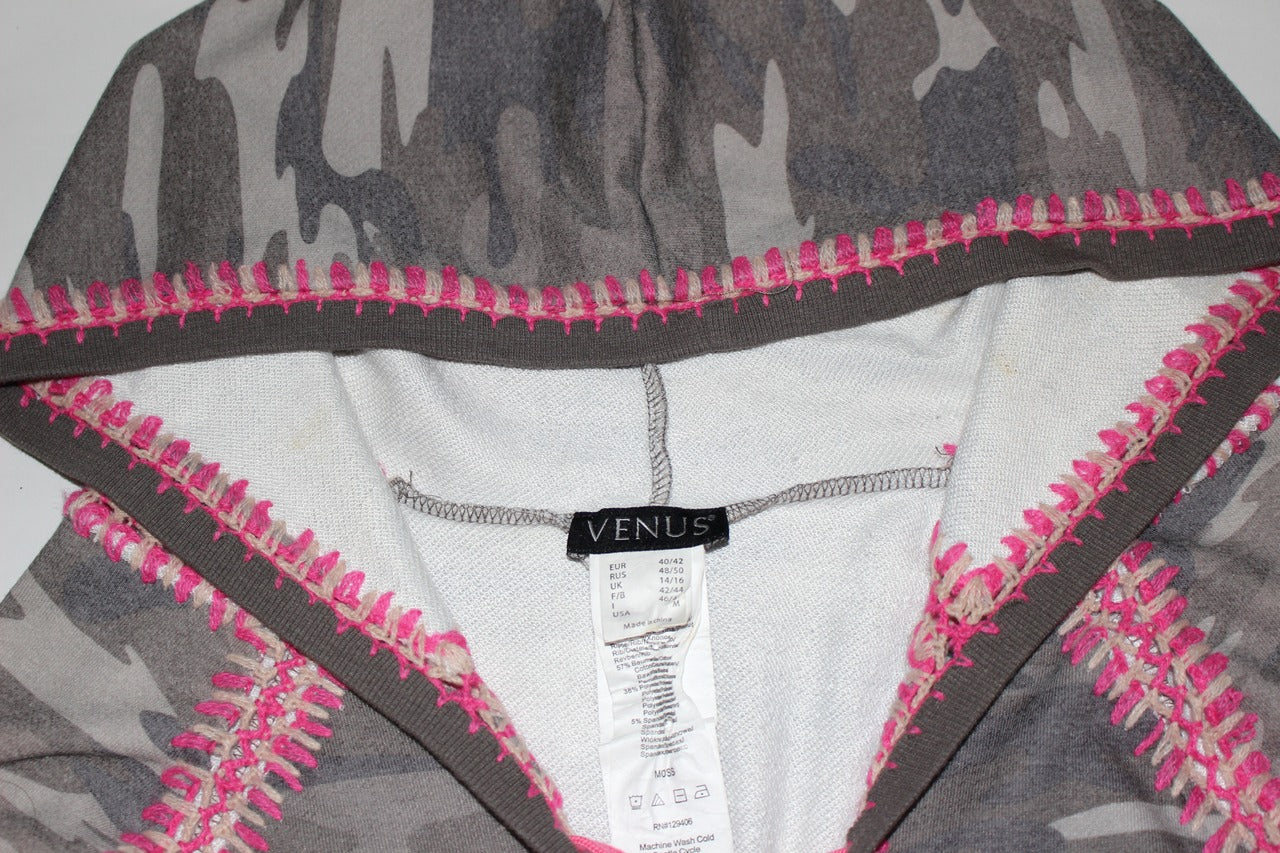 "VENUS" camouflage design hoodie