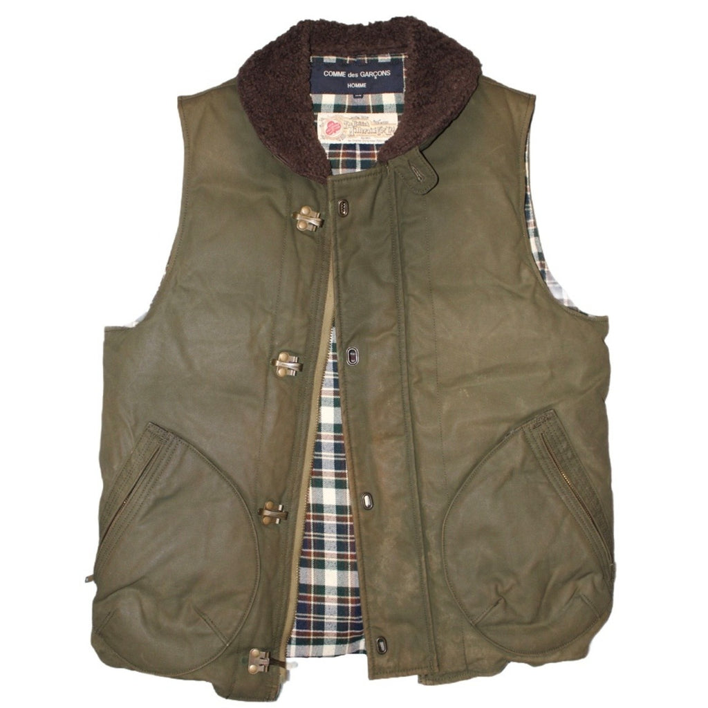 "Comme des Garçons Homme" Oiled cotton down vest