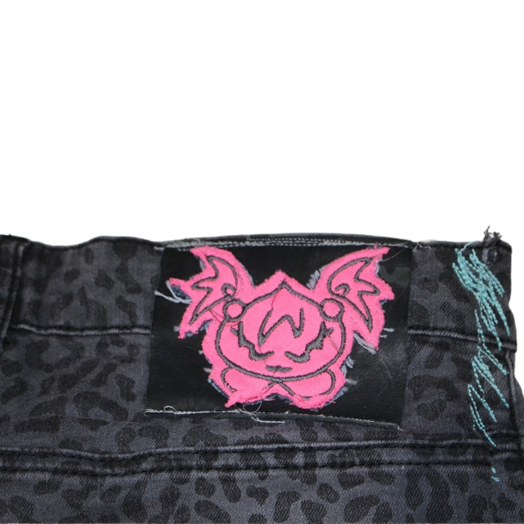 "REALITY ROMANCE" CEETAH HUGE DENIM PANTS