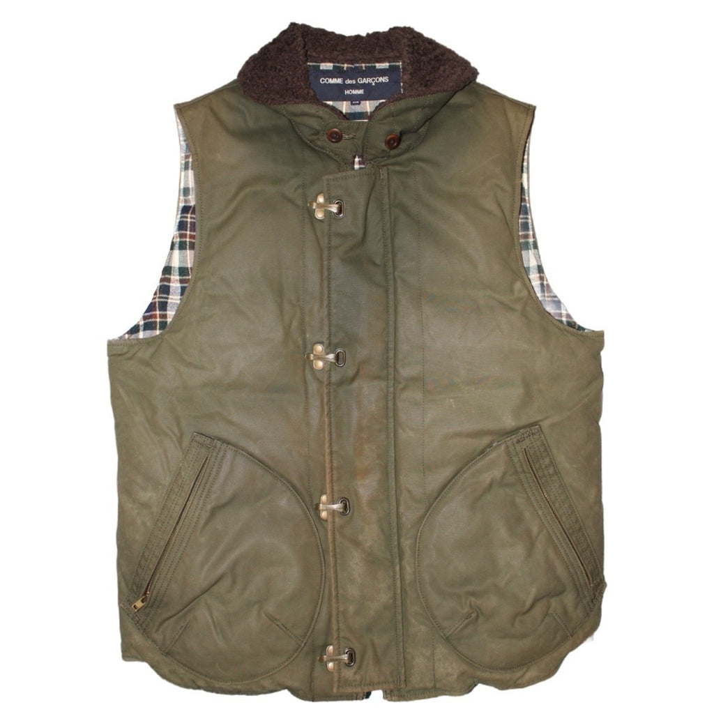 "Comme des Garçons Homme" Oiled cotton down vest