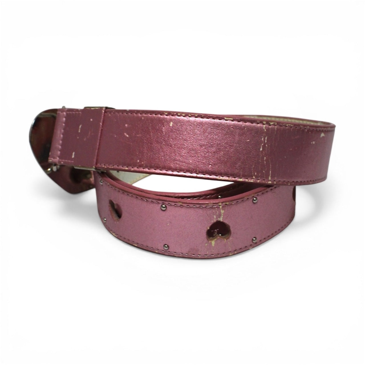 "Pink belt with heart-shaped buckle"